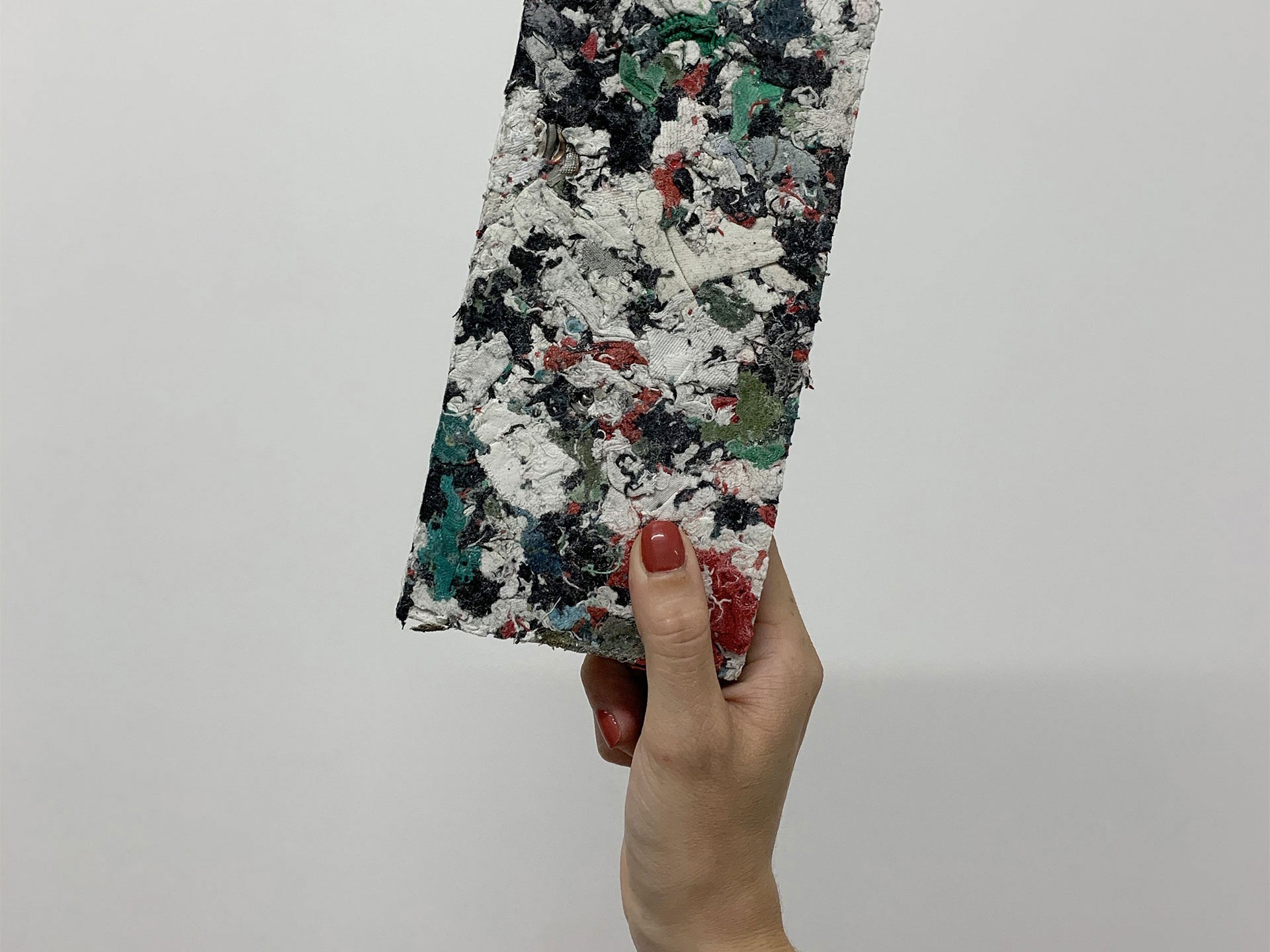 Minivoices - FabBRICK - Textilverschwendung